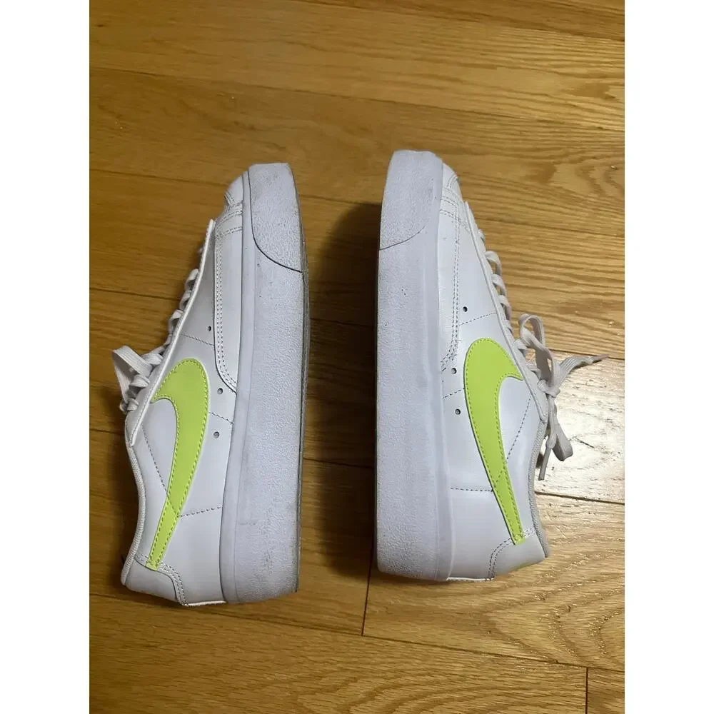 Nike blazer low